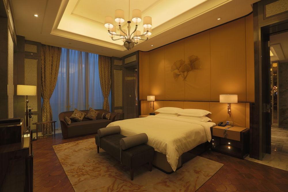 Sheraton Qingdao Licang Hotel Bagian luar foto