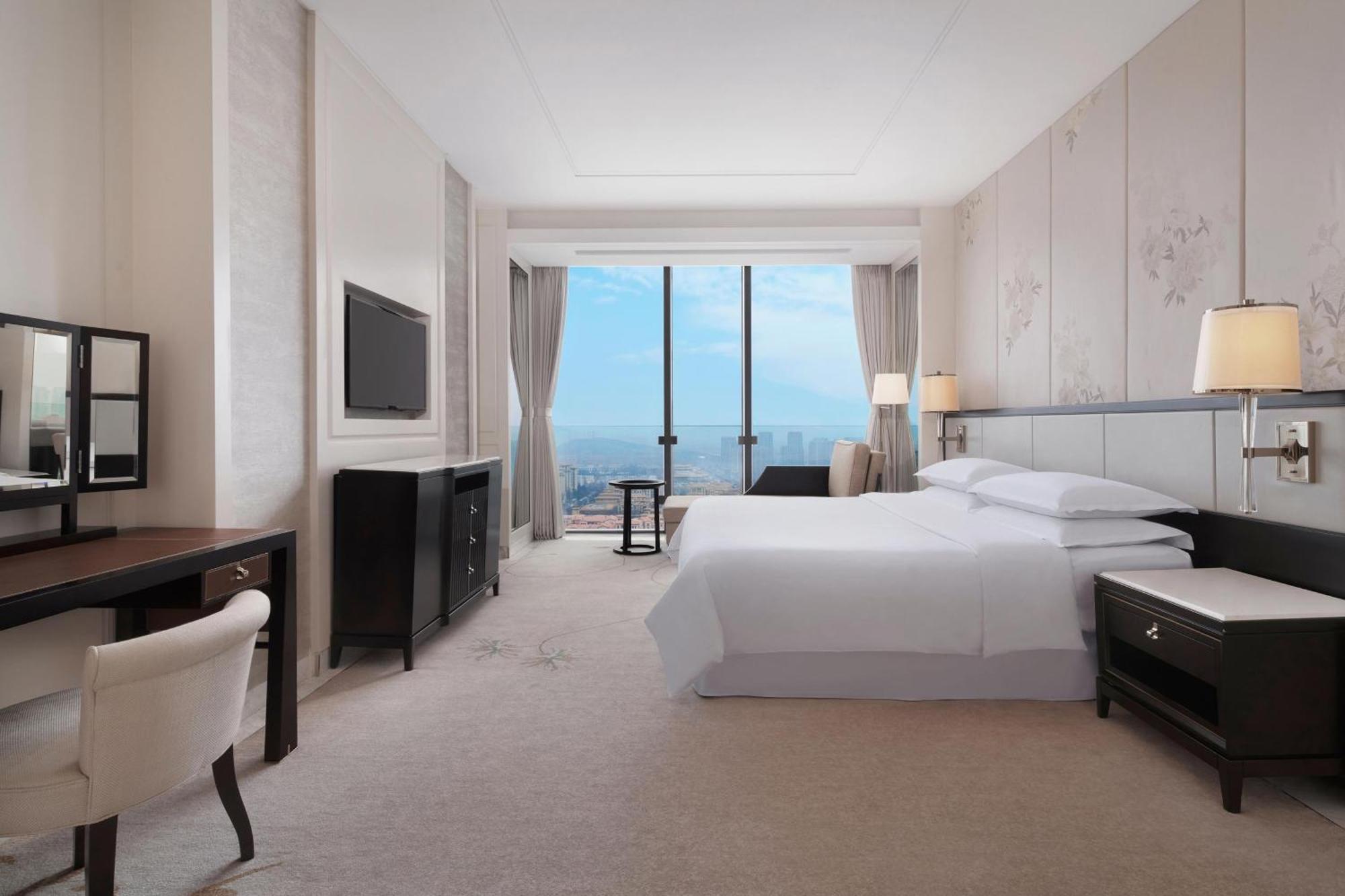 Sheraton Qingdao Licang Hotel Bagian luar foto